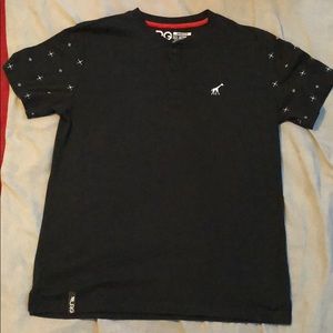 LRG “Elephant” Tee Sz Medium